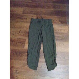 Womens Lululemon Dance Studio Pants Size 8 Crop